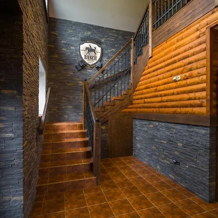 Gasthuis Ranch Jestrebice Hermanicky