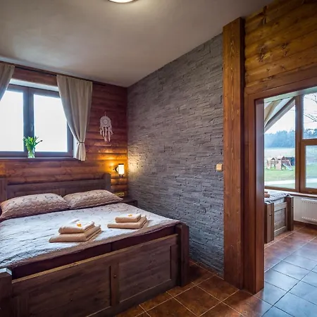 Gasthuis Ranch Jestrebice 4*