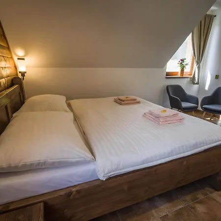 Ranch Jestrebice Gasthuis 4*