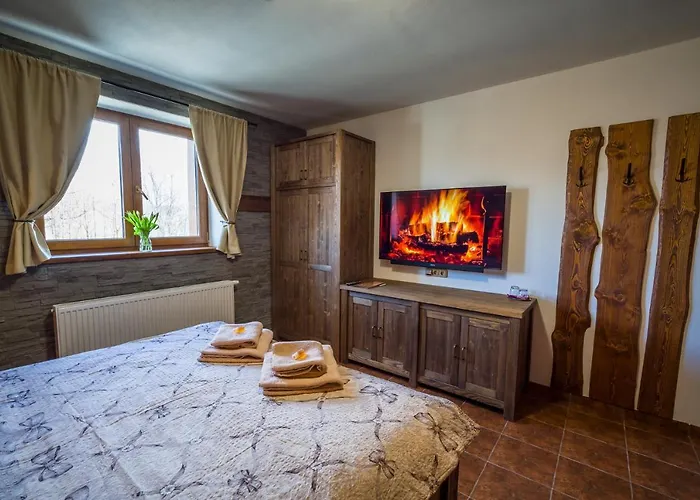 بيت ضيافة Ranch Jestrebice 4*